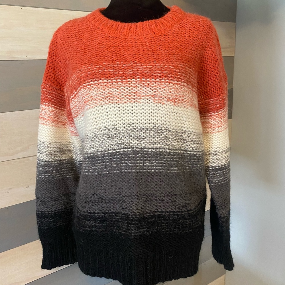 Carole Little Women's Multicolor Gradient Sweater. L